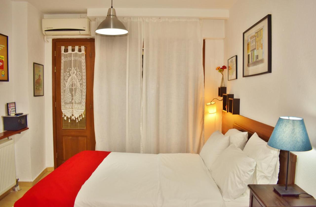 Kripis Studio Tesalonika Bagian luar foto