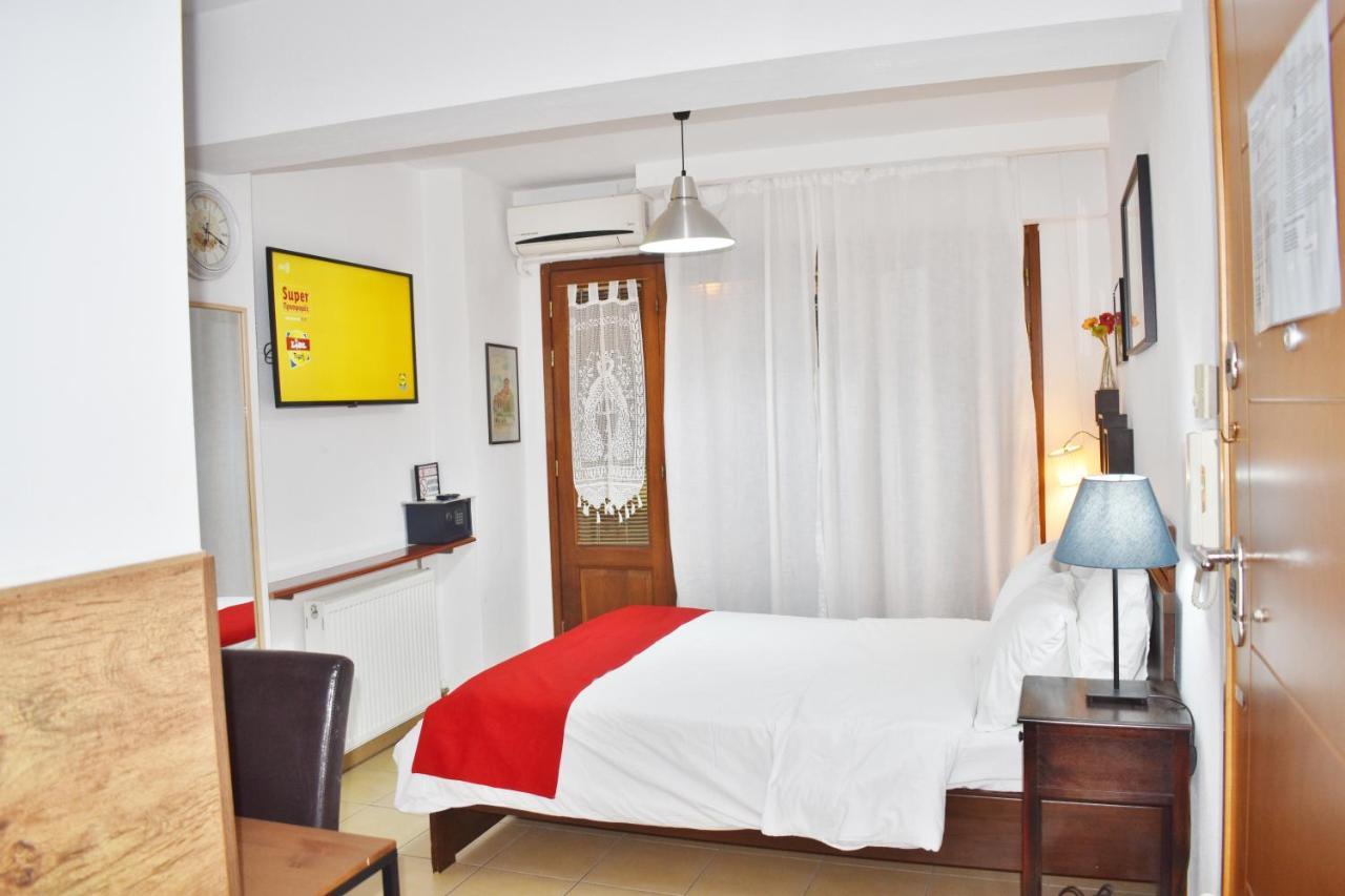 Kripis Studio Tesalonika Bagian luar foto