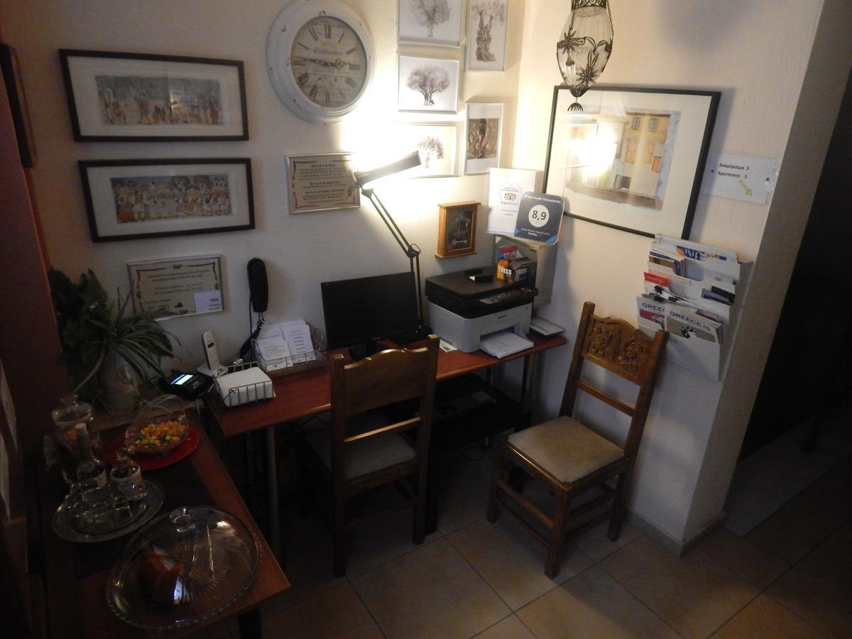 Kripis Studio Tesalonika Bagian luar foto