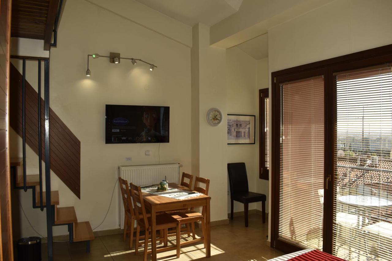 Kripis Studio Tesalonika Bagian luar foto